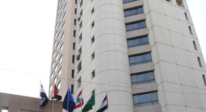 Ramada Plaza By Wyndham Beirut Raouche Hotel Exterior foto