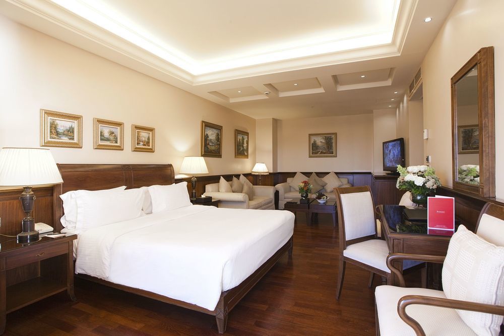 Ramada Plaza By Wyndham Beirut Raouche Hotel Exterior foto
