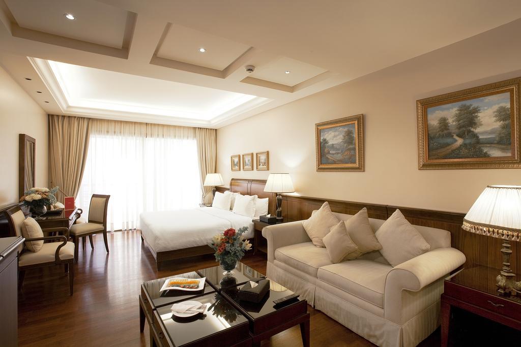 Ramada Plaza By Wyndham Beirut Raouche Hotel Exterior foto